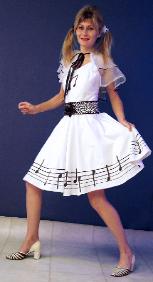 Piano notes costume