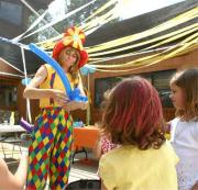Clown balloon twister